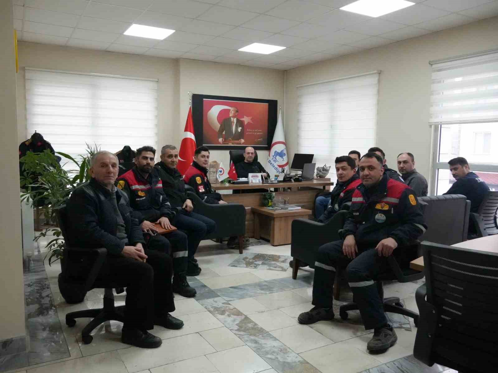 D&uuml;zce İtfaiyesi Yeni&ccedil;ağa İtfaiyesi&rsquo;ne eğitim verdi
