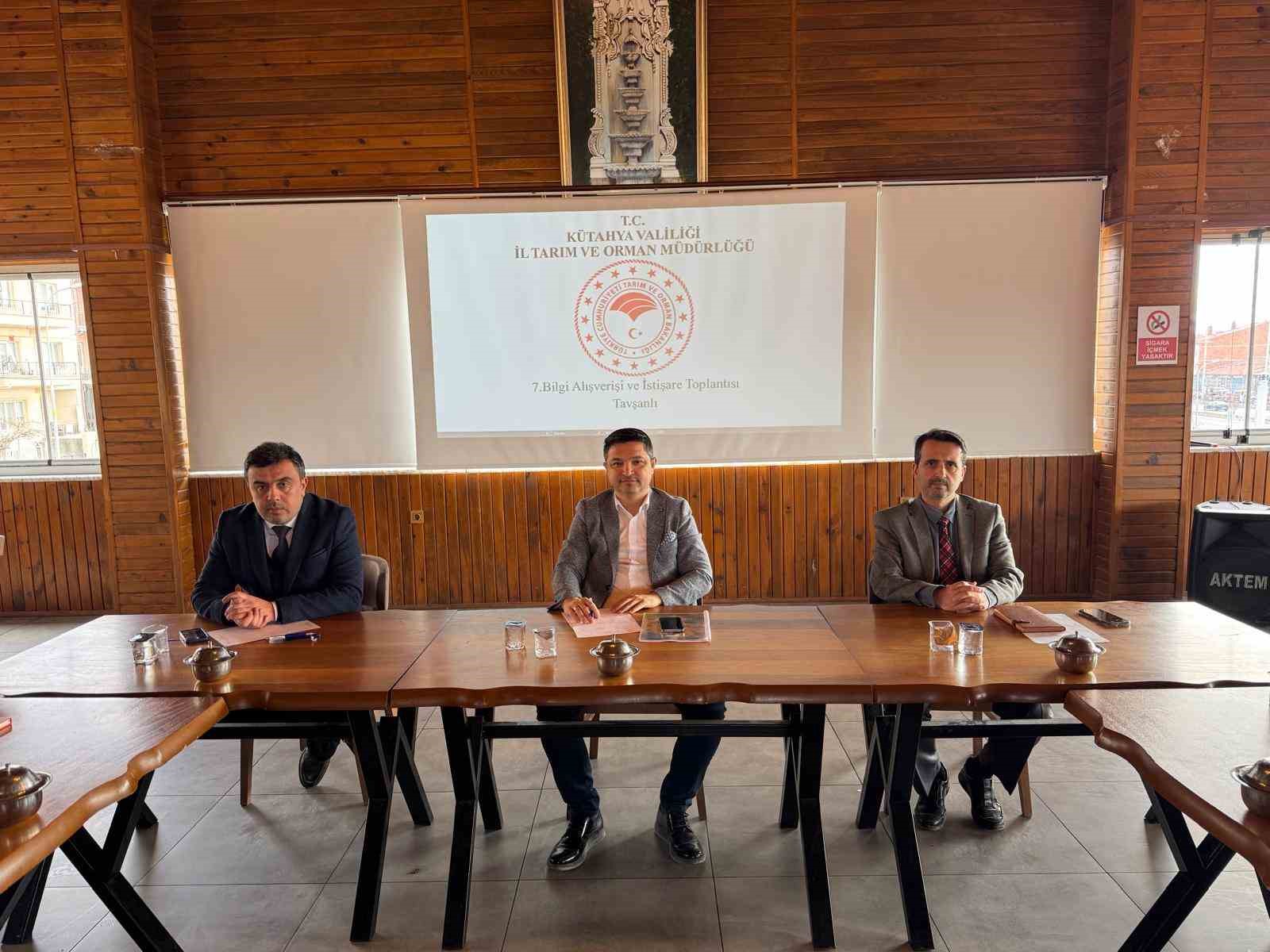 K&uuml;tahya İl Tarım M&uuml;d&uuml;rl&uuml;ğ&uuml;n&uuml;n koordinasyon ve değerlendirme toplantısı Tavşanlı&rsquo;da yapıldı

