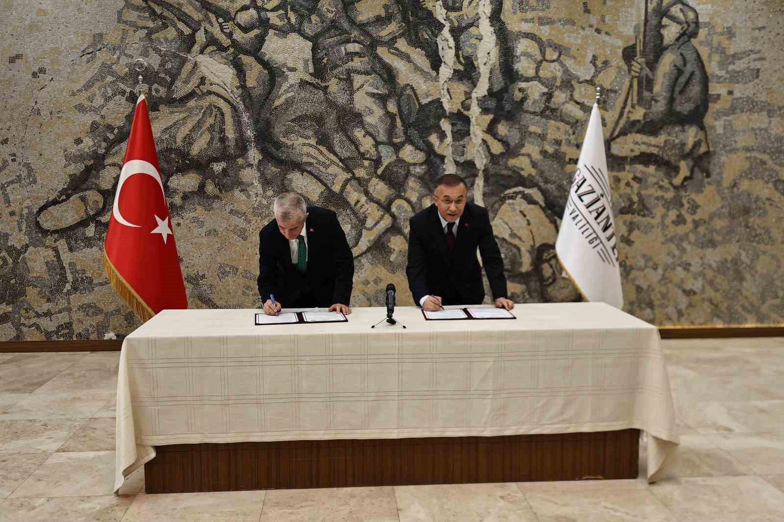 Çiftçilere 48 milyon fide desteği