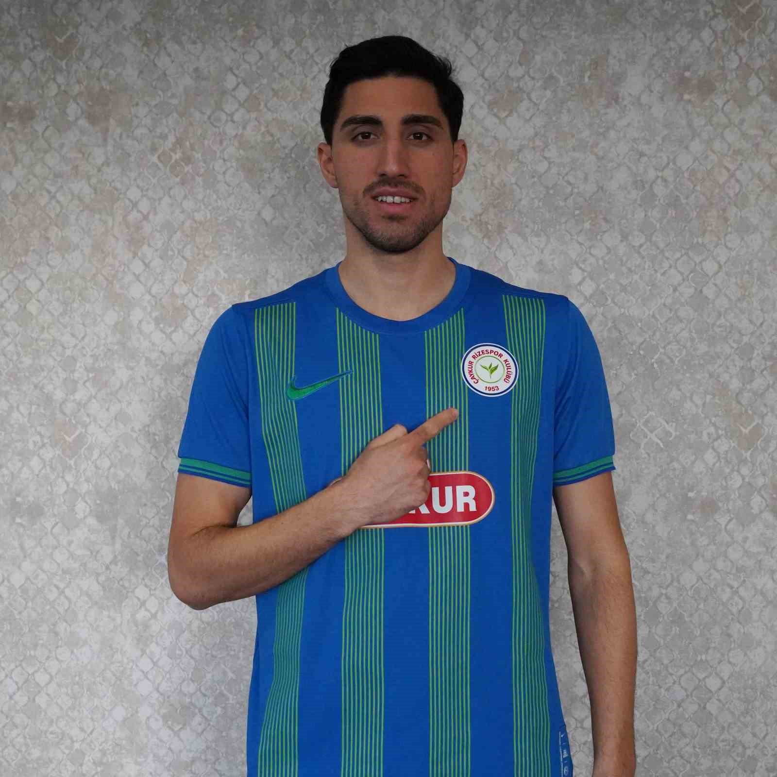 Çaykur Rizespor, Berkay Özcan’ı kiralık olarak kadrosuna kattı