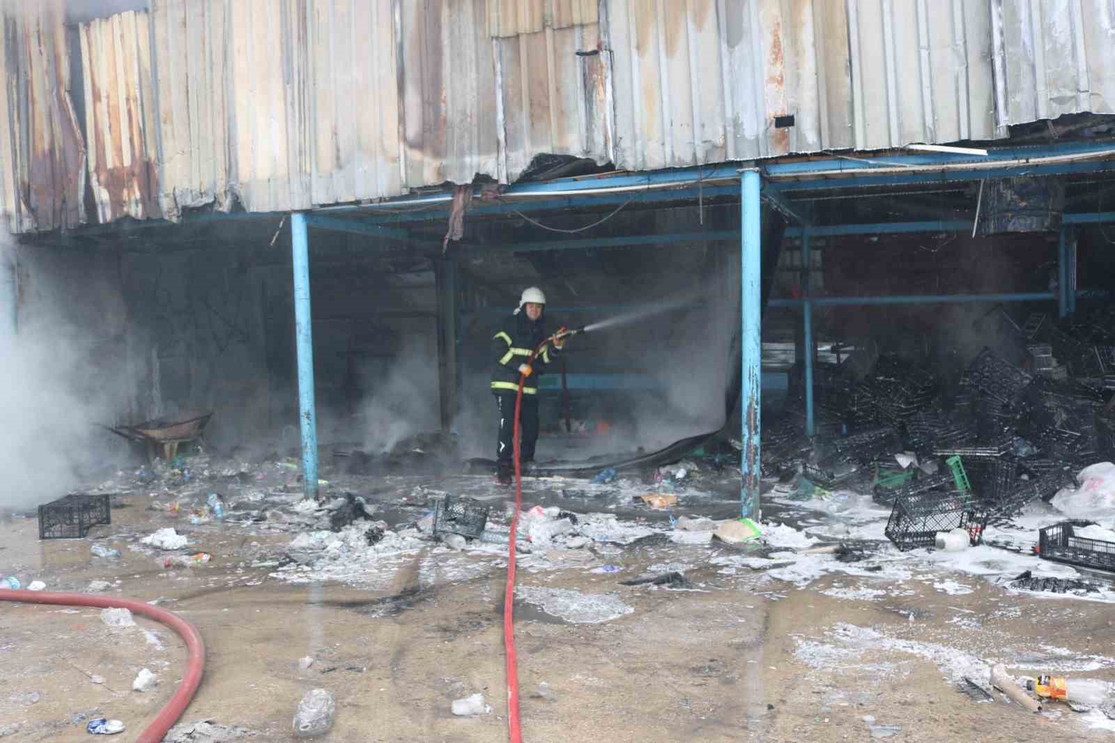 Nevşehir’de geri dönüşüm işletmesinde yangın