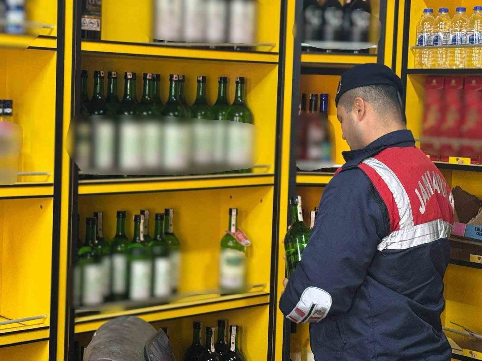 Bilecik&rsquo;te ka&ccedil;ak i&ccedil;ki &uuml;reten şahsın evine operasyon d&uuml;zenlendi
