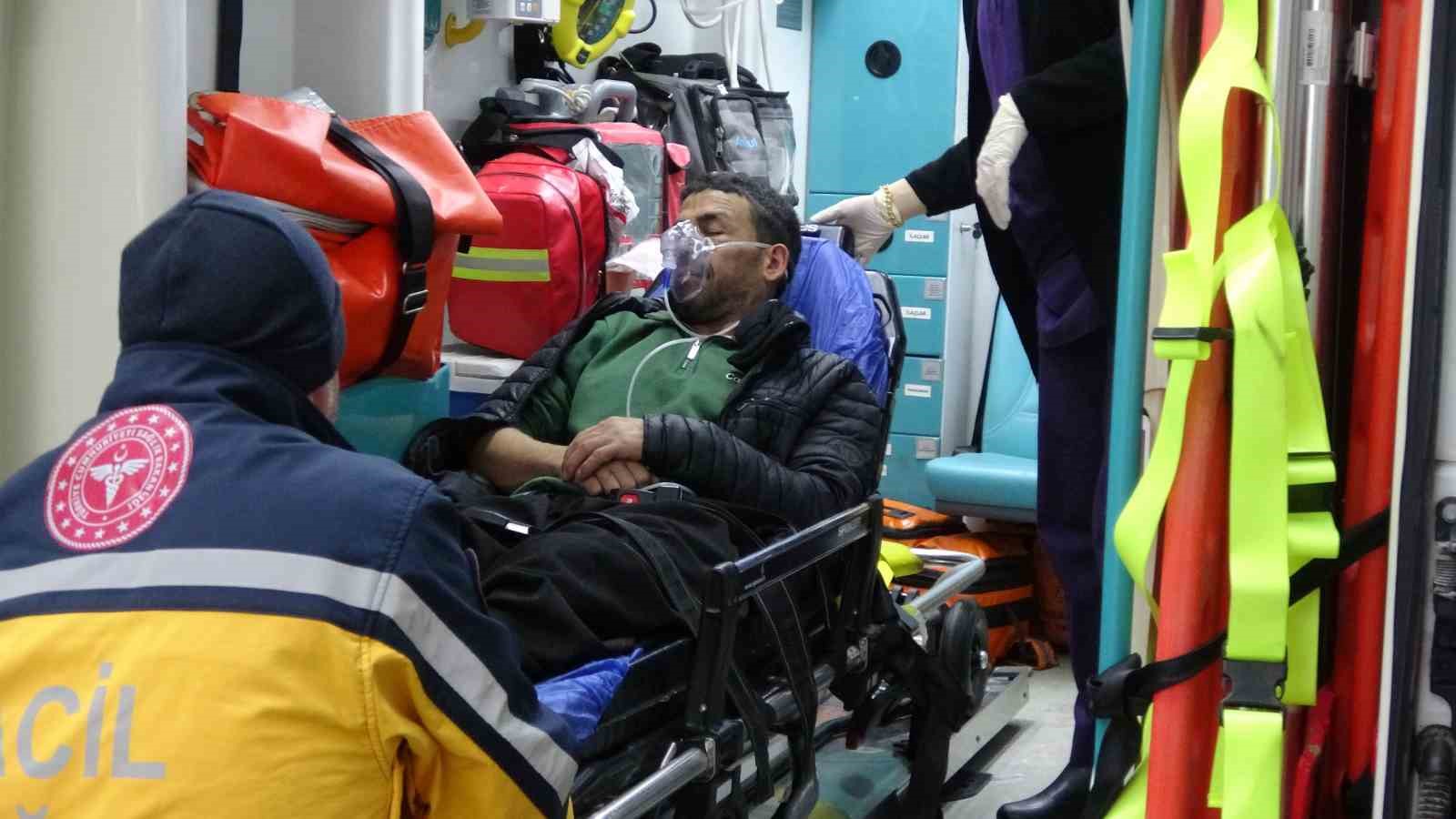 (DÜZELTME) Maden ocağında oksijen yetersizliği iddiası: 1 ölü, 2 yaralı