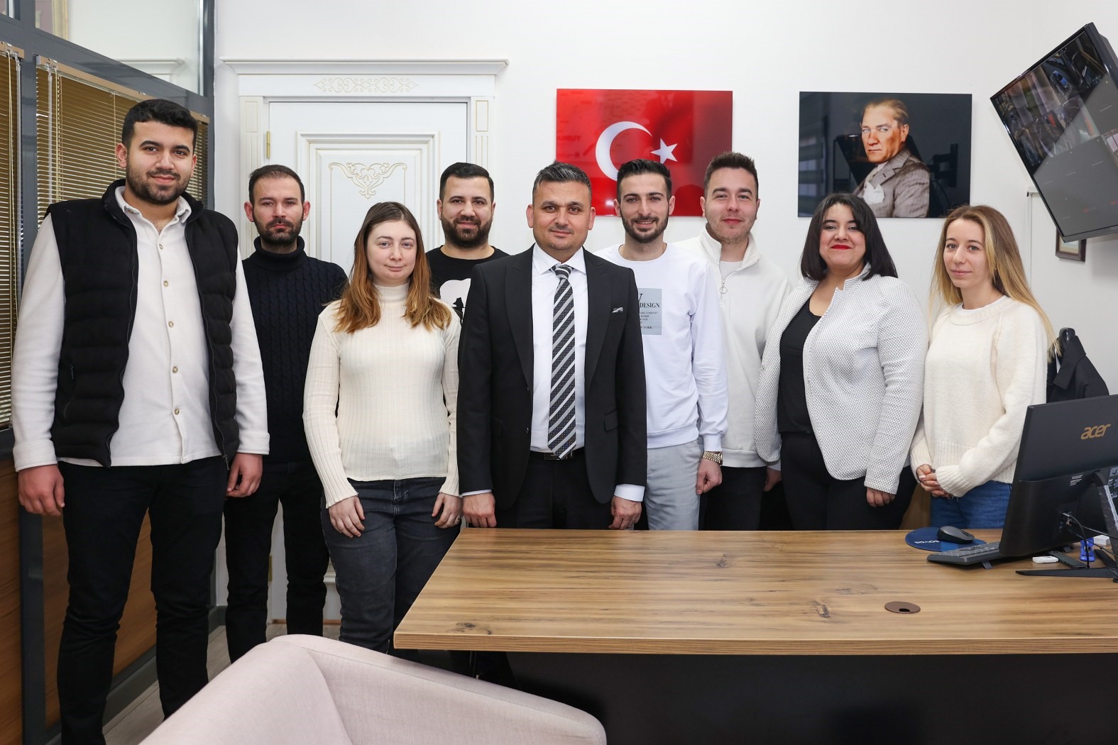 Esnafların sorunlarını tek tek dinliyorlar