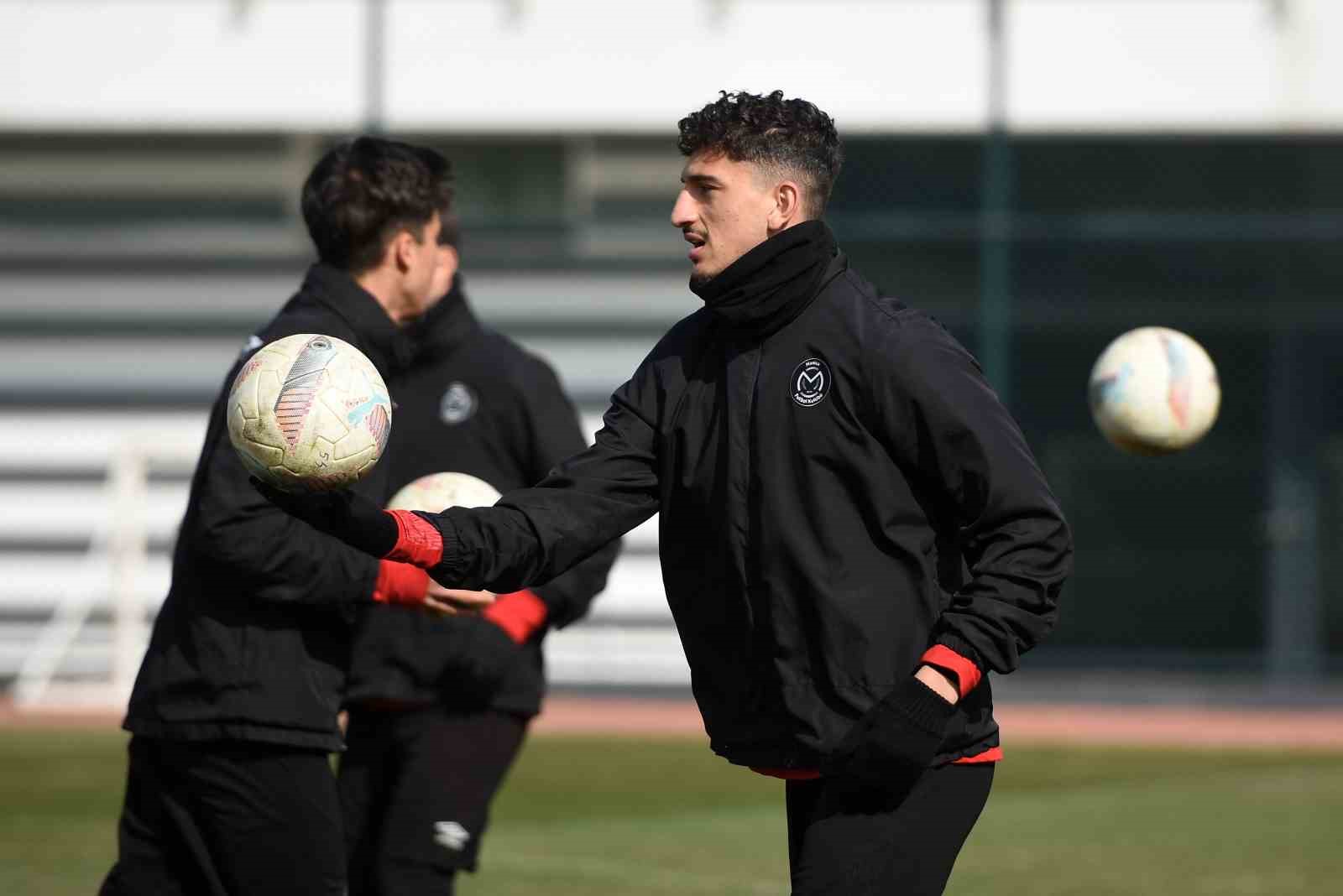 Manisa FK, Yeni Malatyaspor maçı hazırlıklarına başladı
