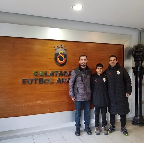 Balıkesir Demirspor&rsquo;lu Berat Onur, Galatasaray&rsquo;da
