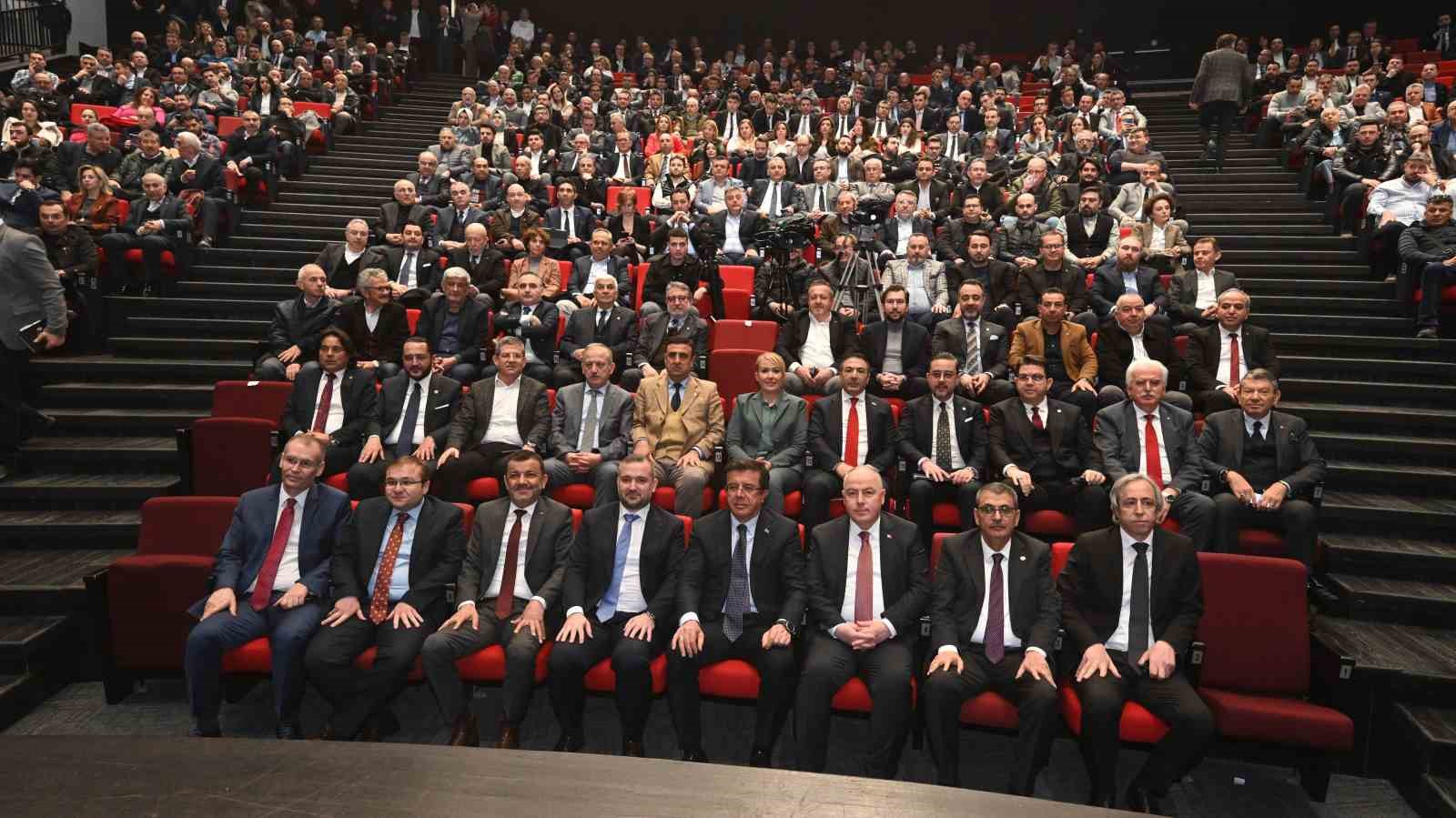 Başkan Erdoğan, Merkez Bankası Başkanı Karahan&rsquo;a sekt&ouml;rlerin taleplerini iletti
