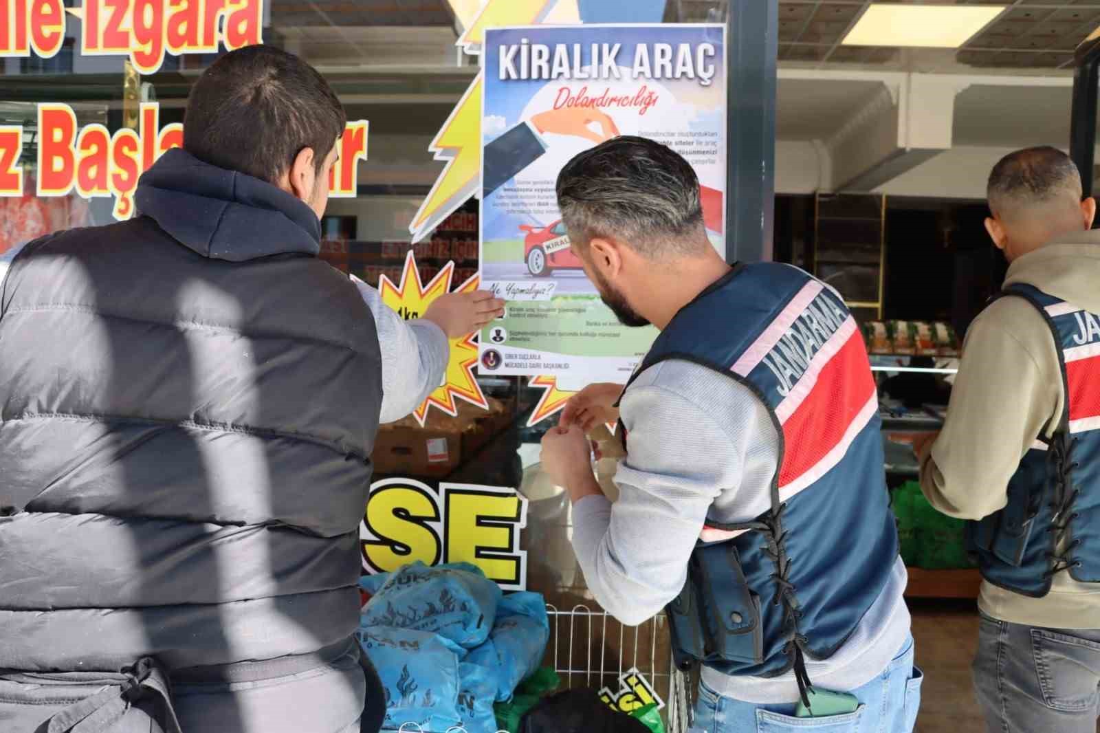 Jandarmadan siber dolandırıcılık olaylarına y&ouml;nelik bilgilendirme
