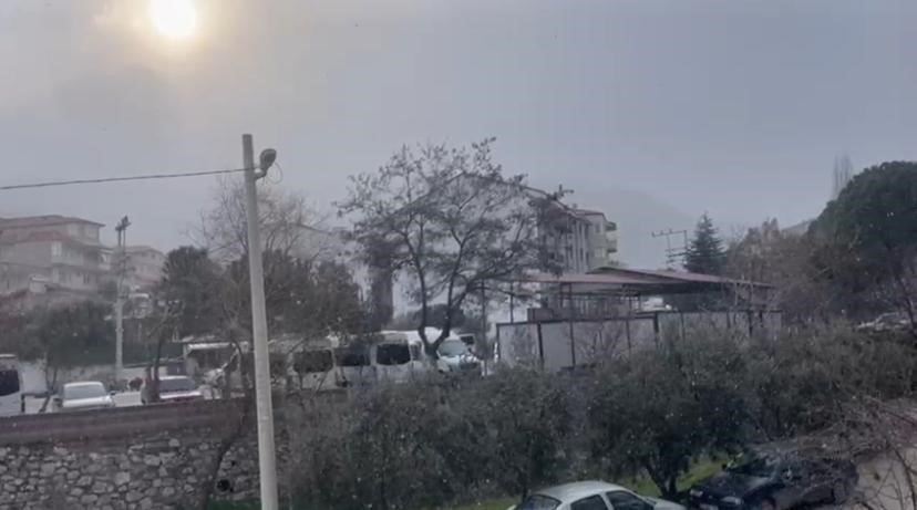 Denizli’nin yüksek kesimlerinde kar yağışı başladı
