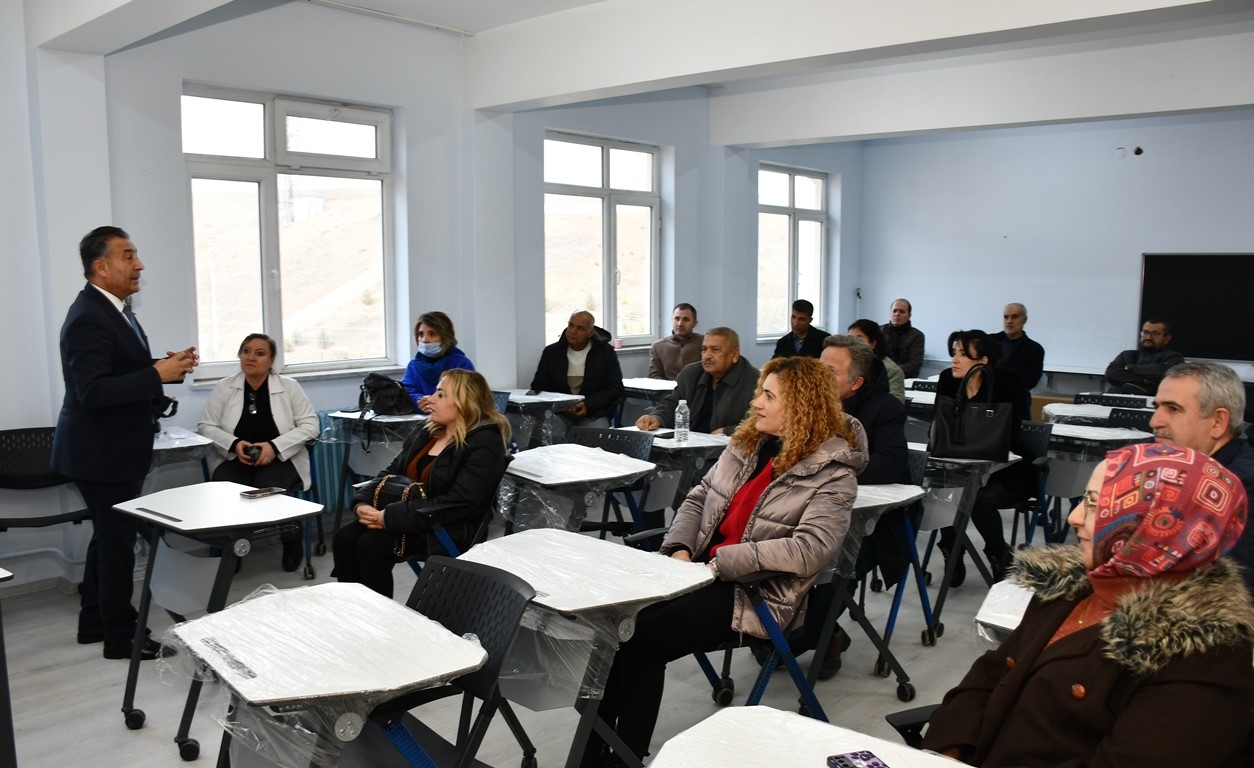 Kırıkkale&rsquo;de 21 okula "yenilik&ccedil;i sınıf" kuruldu
