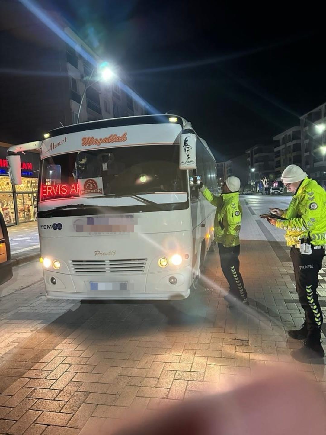 Emniyetten korsan taşımacılık ve iş&ccedil;i servisi denetimi
