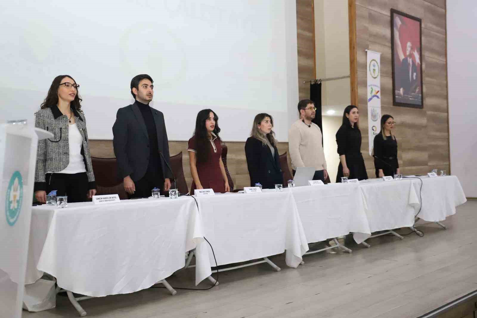 Alaşehir’de ’Otizm hakkında her şey’ çalıştayı düzenlendi