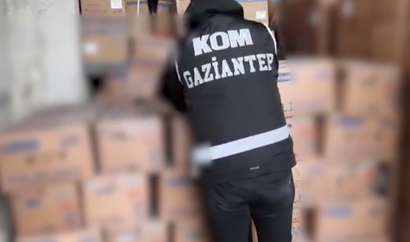 Gaziantep’te piyasaya usulsüz ilaç süren şahıslara operasyon: 4 gözaltı