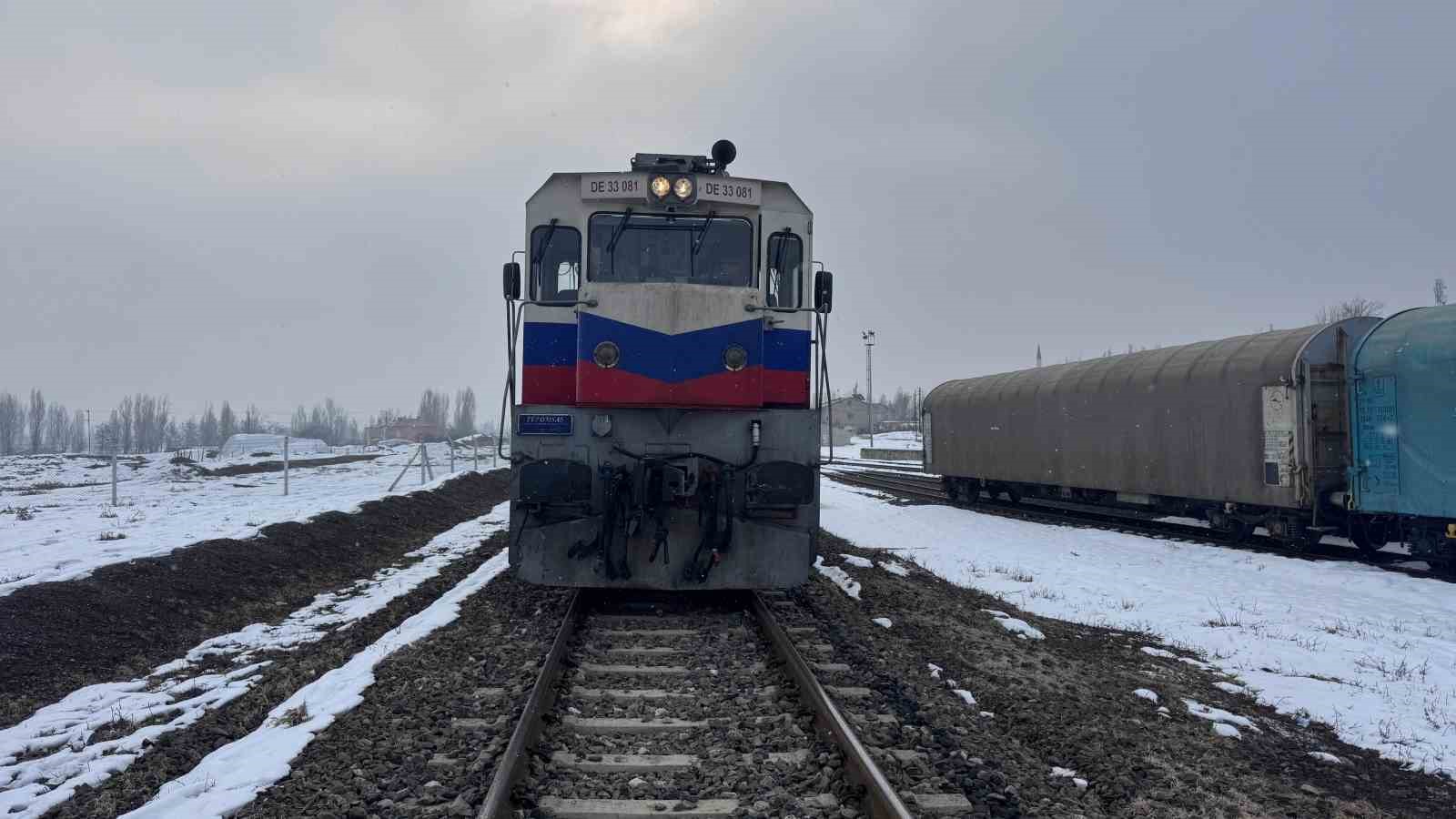 Muş’ta hemzemin geçitte kaza: 1 yaralı