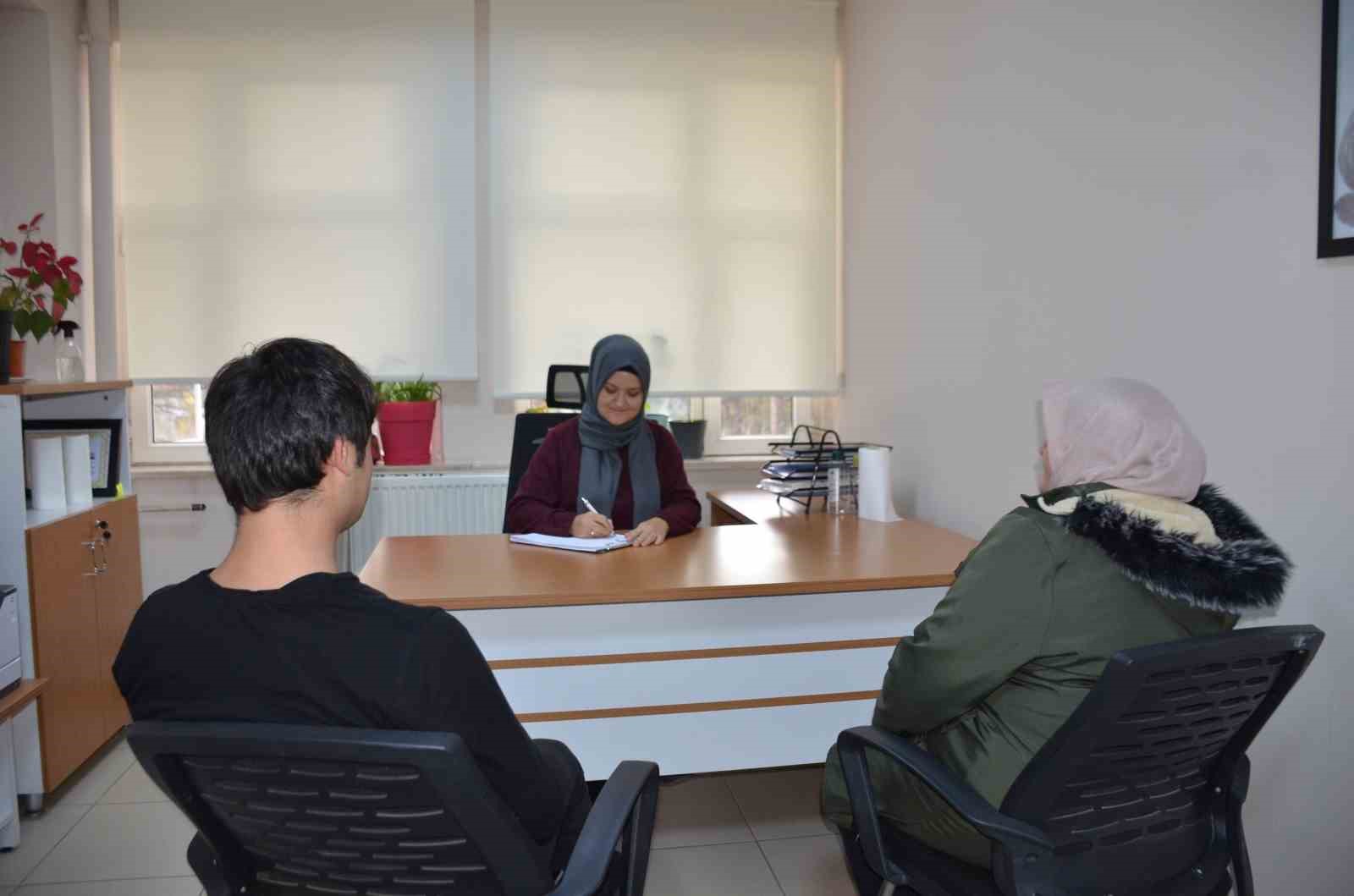 Boşanma öncesi ve sonrası yaşanan sıkıntılar bu merkezde gideriliyor