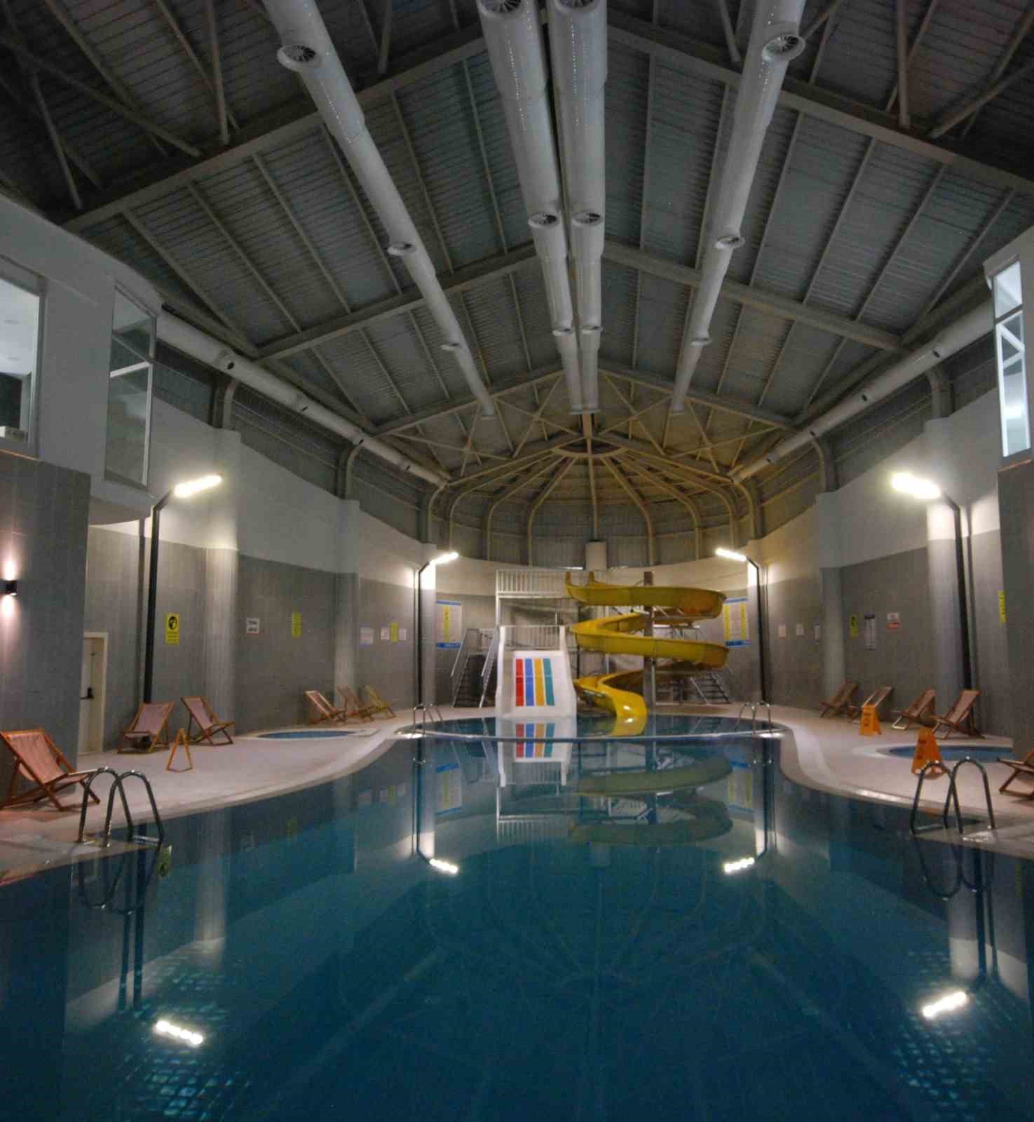 Gediz Belediyesi&rsquo;nden vatandaşlara &uuml;cretsiz kaplıca servisi
