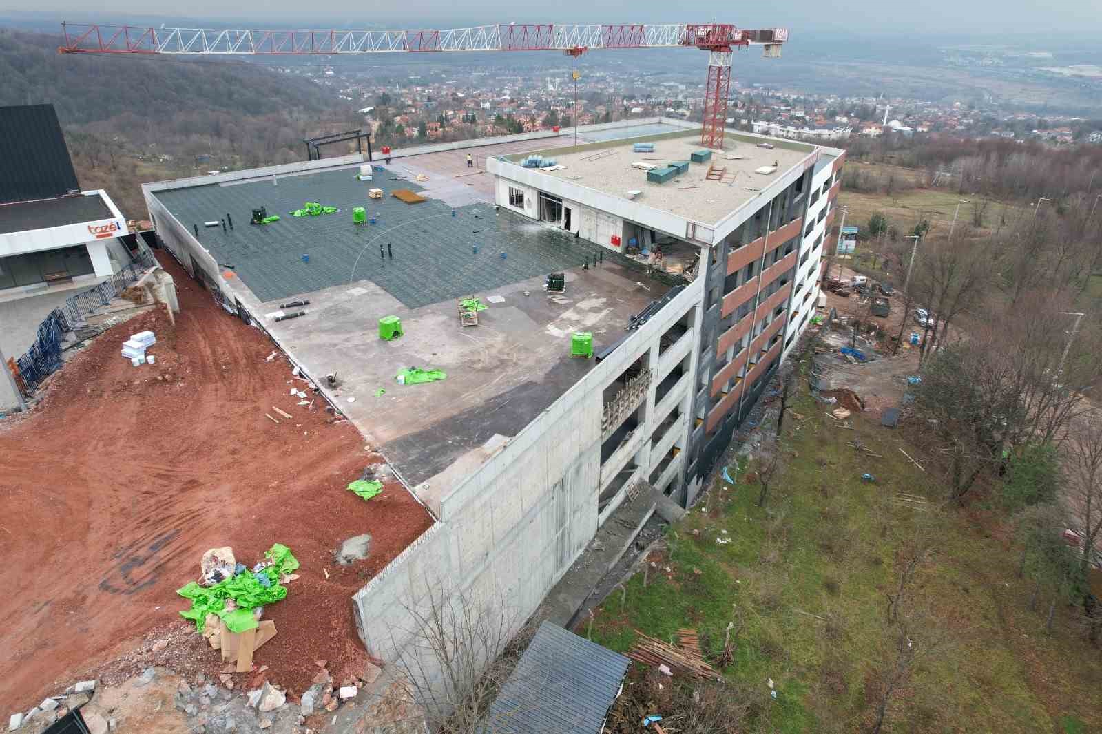 Kartepe Teleferikte katlı otopark gün sayıyor
