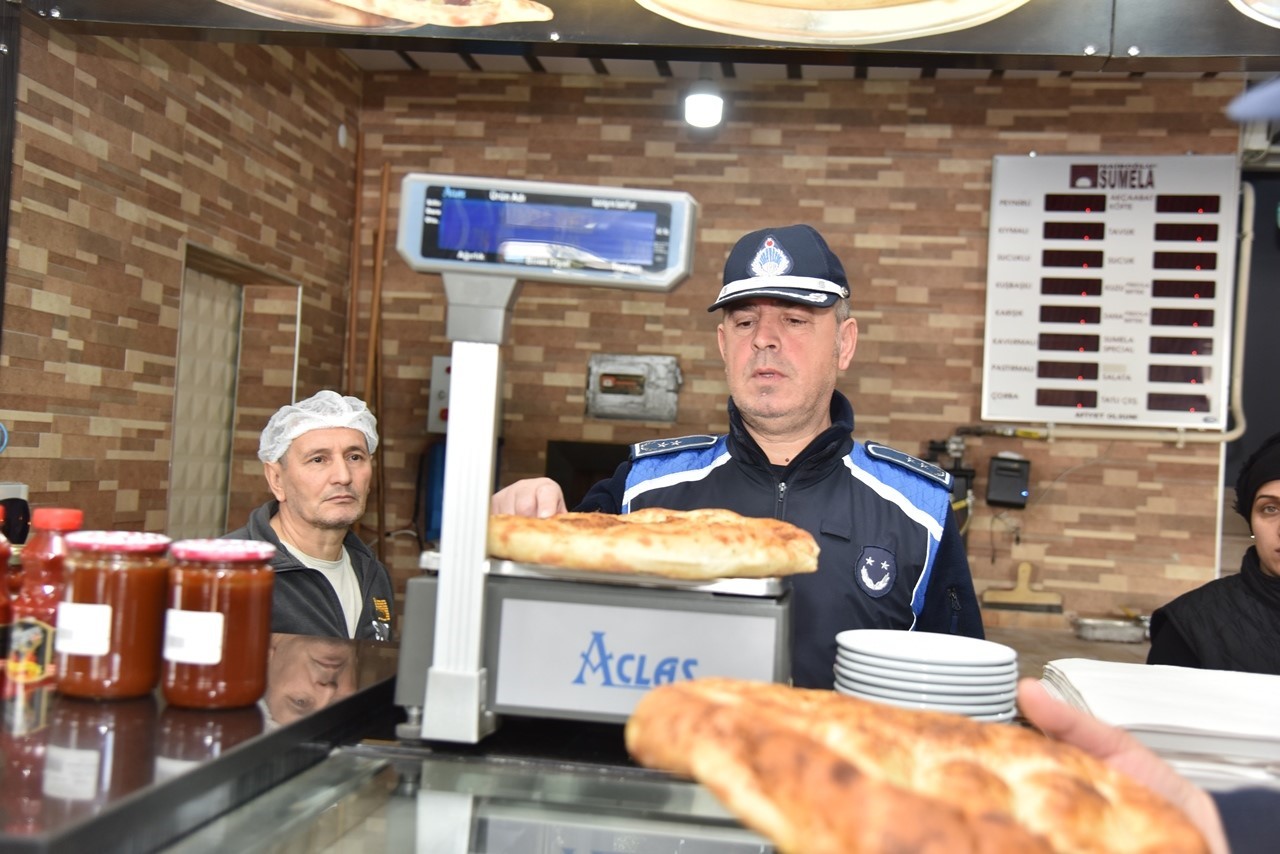 Kartepe’de 2 bin 551 market denetlendi
