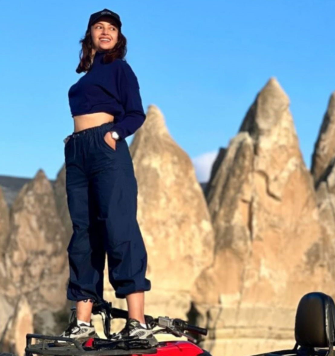 Boşandığı eşi tarafından &ouml;ld&uuml;r&uuml;len kadın toprağa verildi
