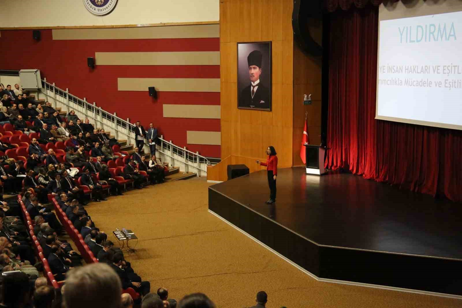 Erzurum&rsquo;da hizmet i&ccedil;i eğitimler devam ediyor
