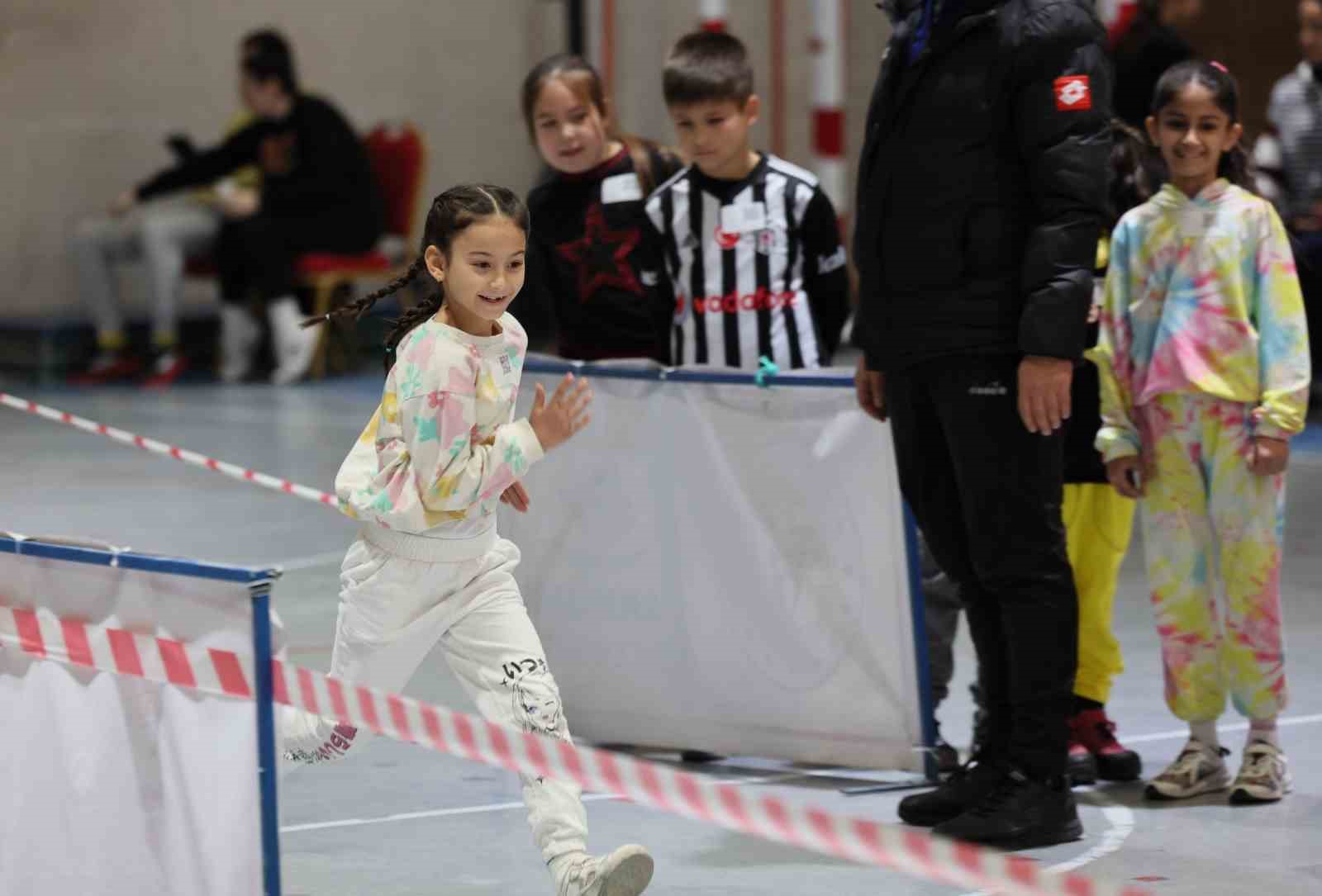 Manisa’da 21 bin 250 öğrenci için sportif yetenek taraması başladı
