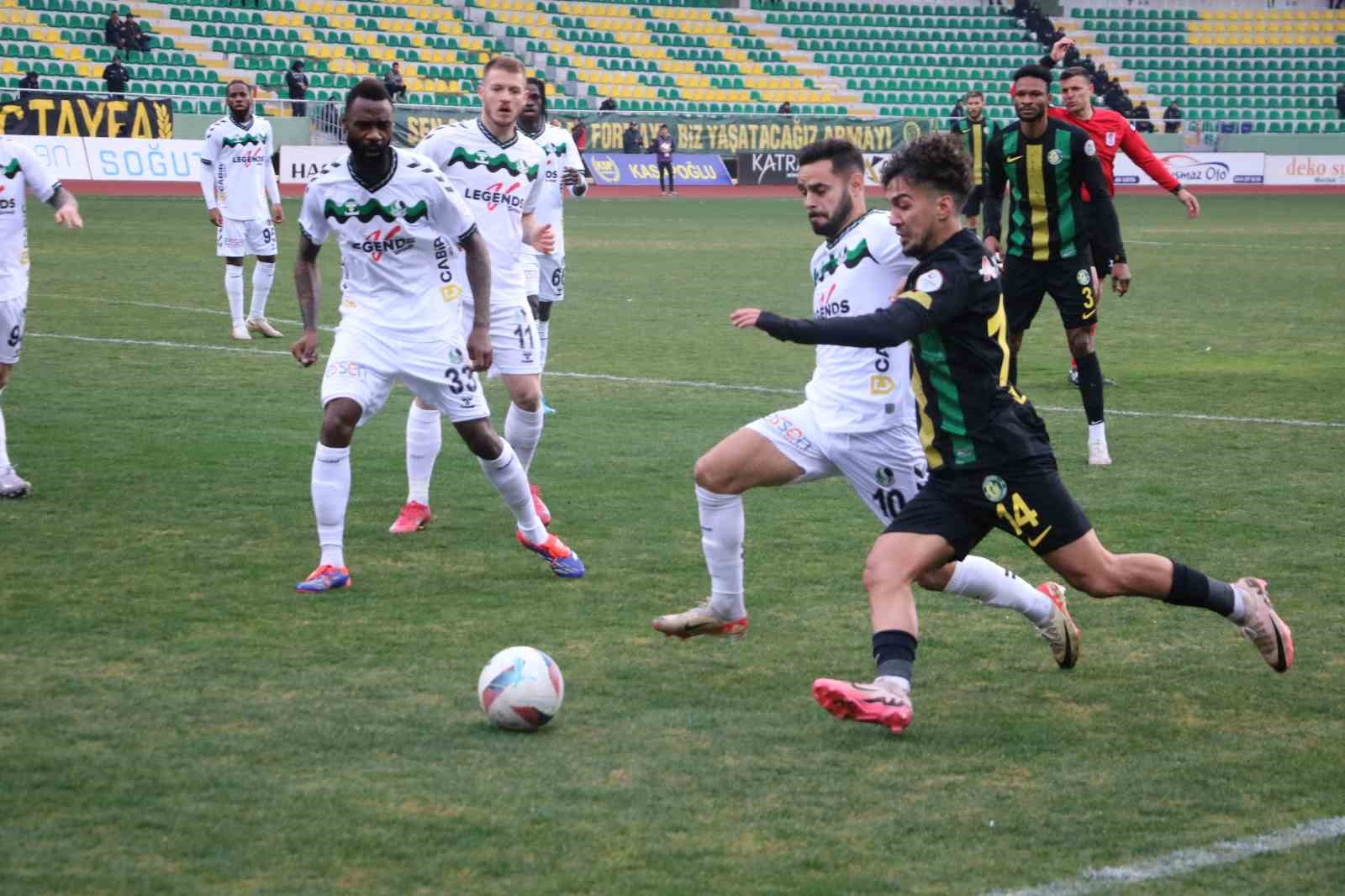 Trendyol 1. Lig: Şanlıurfaspor: 0 - Sakaryaspor: 0 (Maç devam ediyor)
