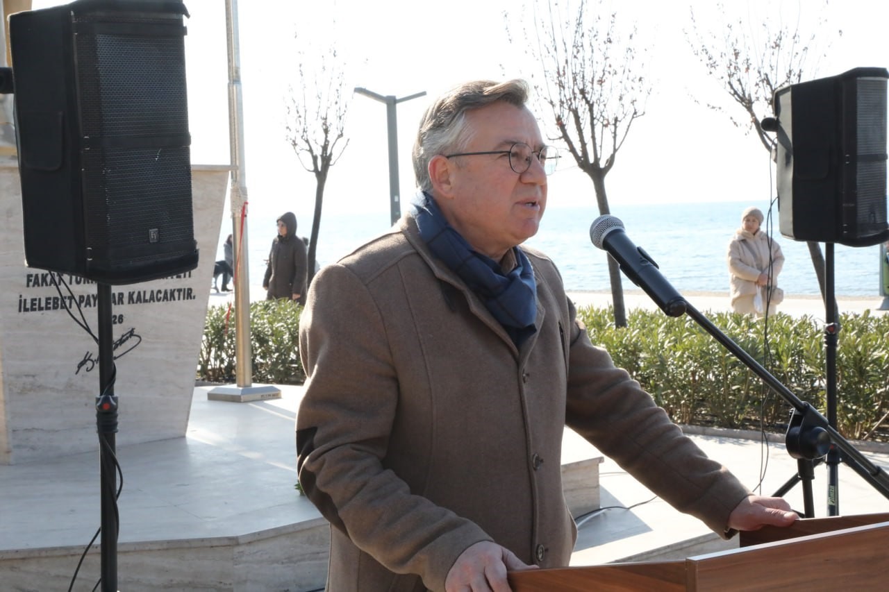 Edremit&rsquo;te m&uuml;badelenin 102. yılı anıldı
