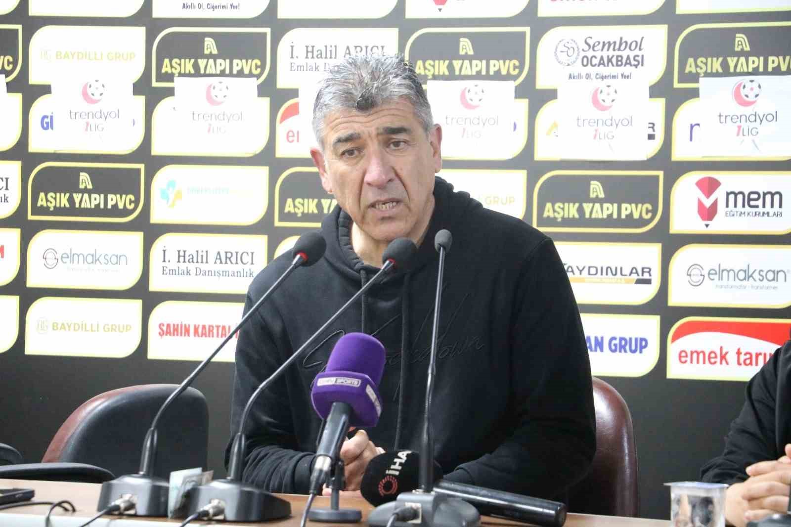 Sait Karafırtınalar: "Bu takımın çok acil desteğe ihtiyacı var"