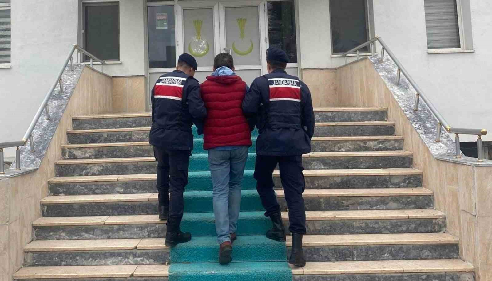 Cinsel taciz suçundan aranan hükümlü yakalandı