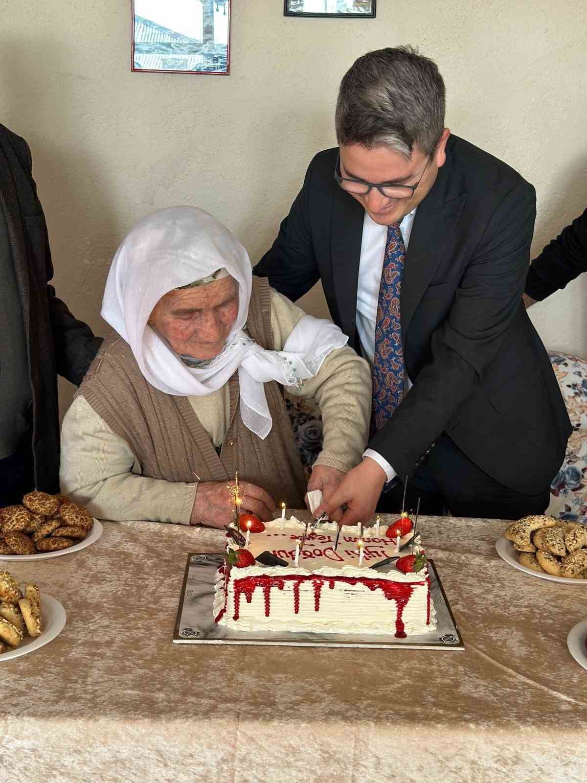 89 yıl sonra ilk kez: Kaymakam Arıkan’dan anlamlı doğum günü sürprizi
