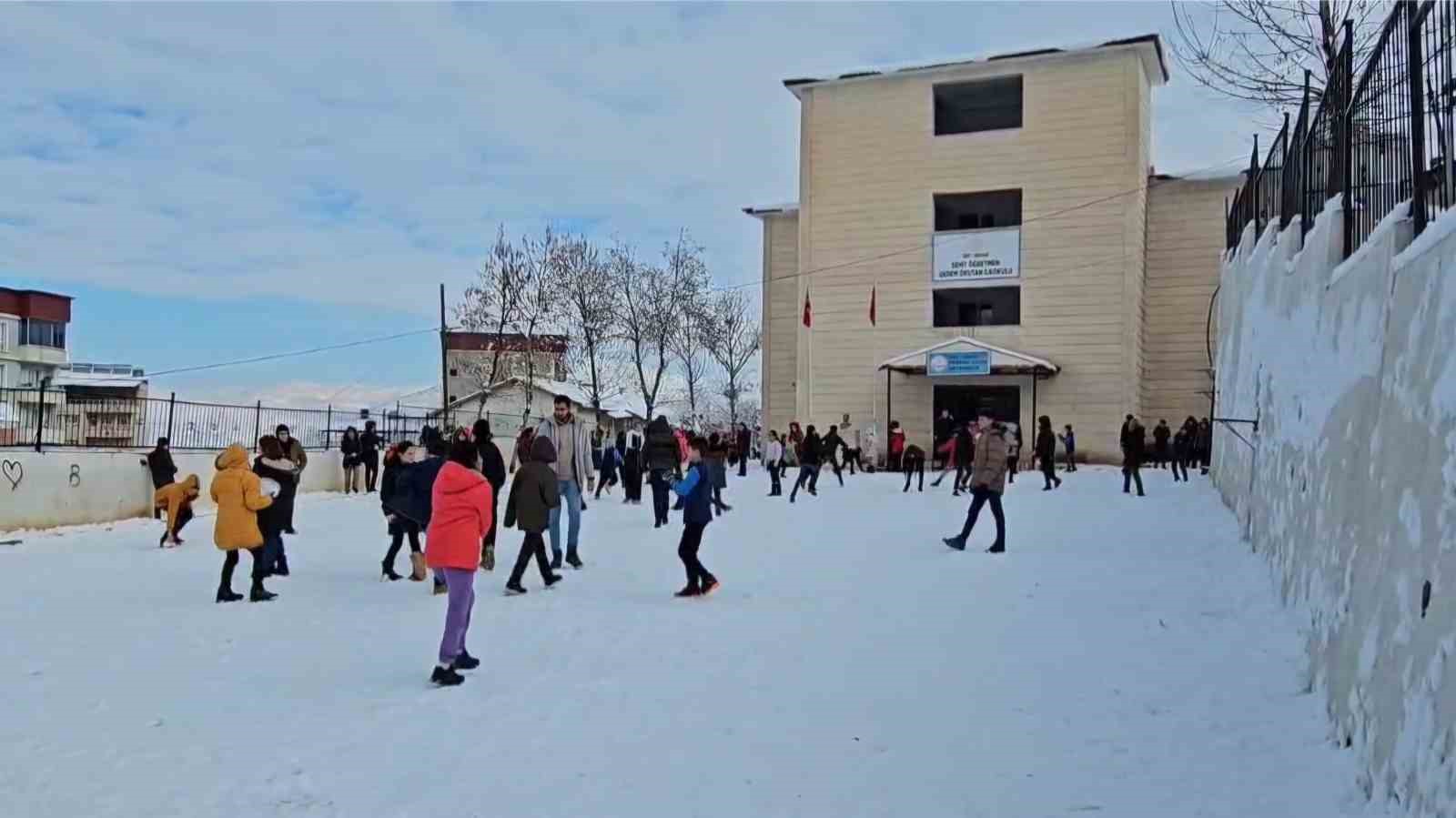 Siirt’te taşımalı eğitime kar engeli