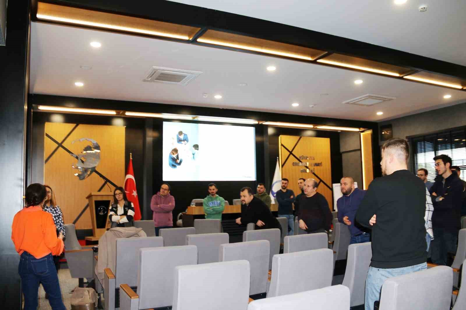 Kütahya OSB Akademi’de mavi yaka çalışan yönetimi eğitimi gerçekleştirildi
