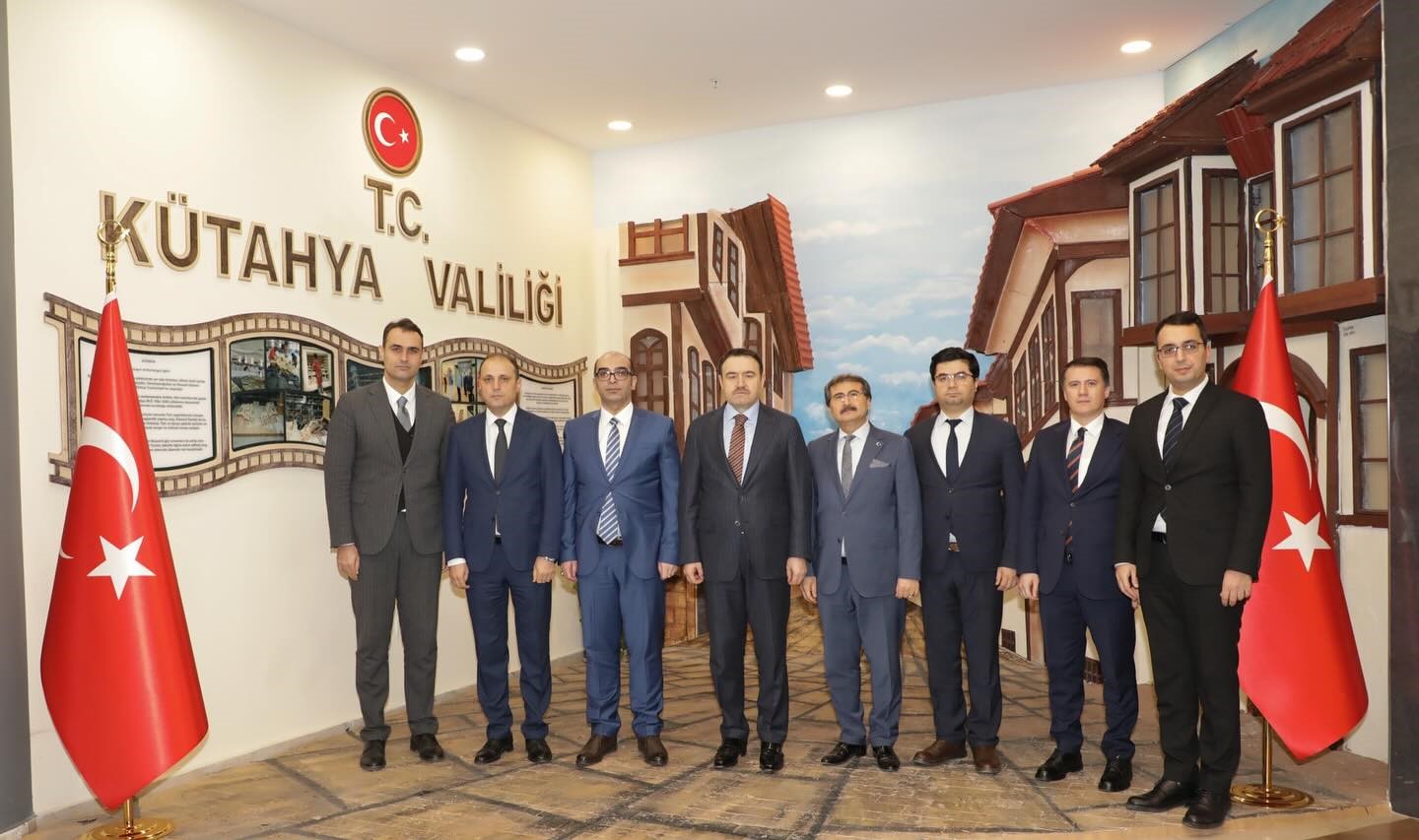 HSK Başmüfettişi ve beraberindeki heyetten Vali Musa Işın’a ziyaret