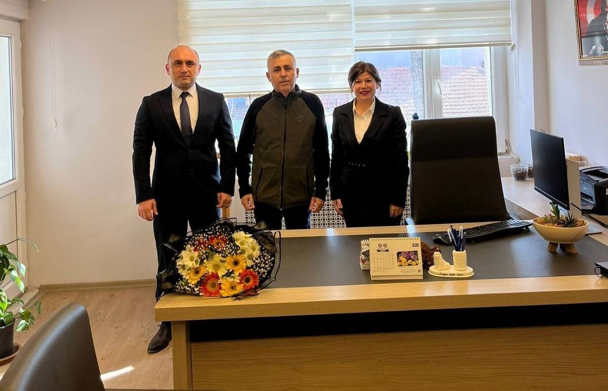 Altıntaş Orman İşletme M&uuml;d&uuml;rl&uuml;ğ&uuml;nde g&ouml;rev değişimi
