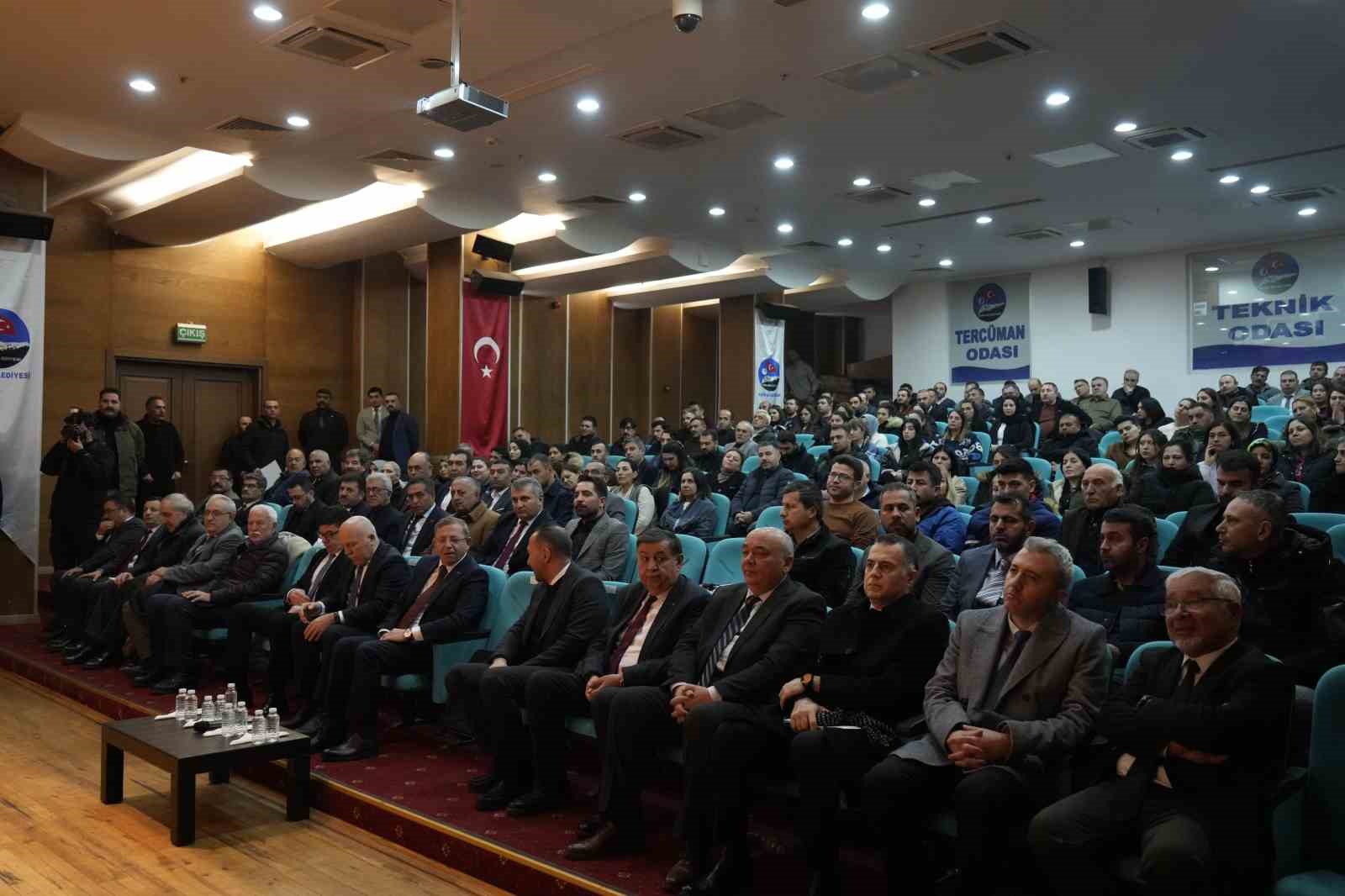 Kars’ta Enerji Dönüşümü Paneli düzenlendi