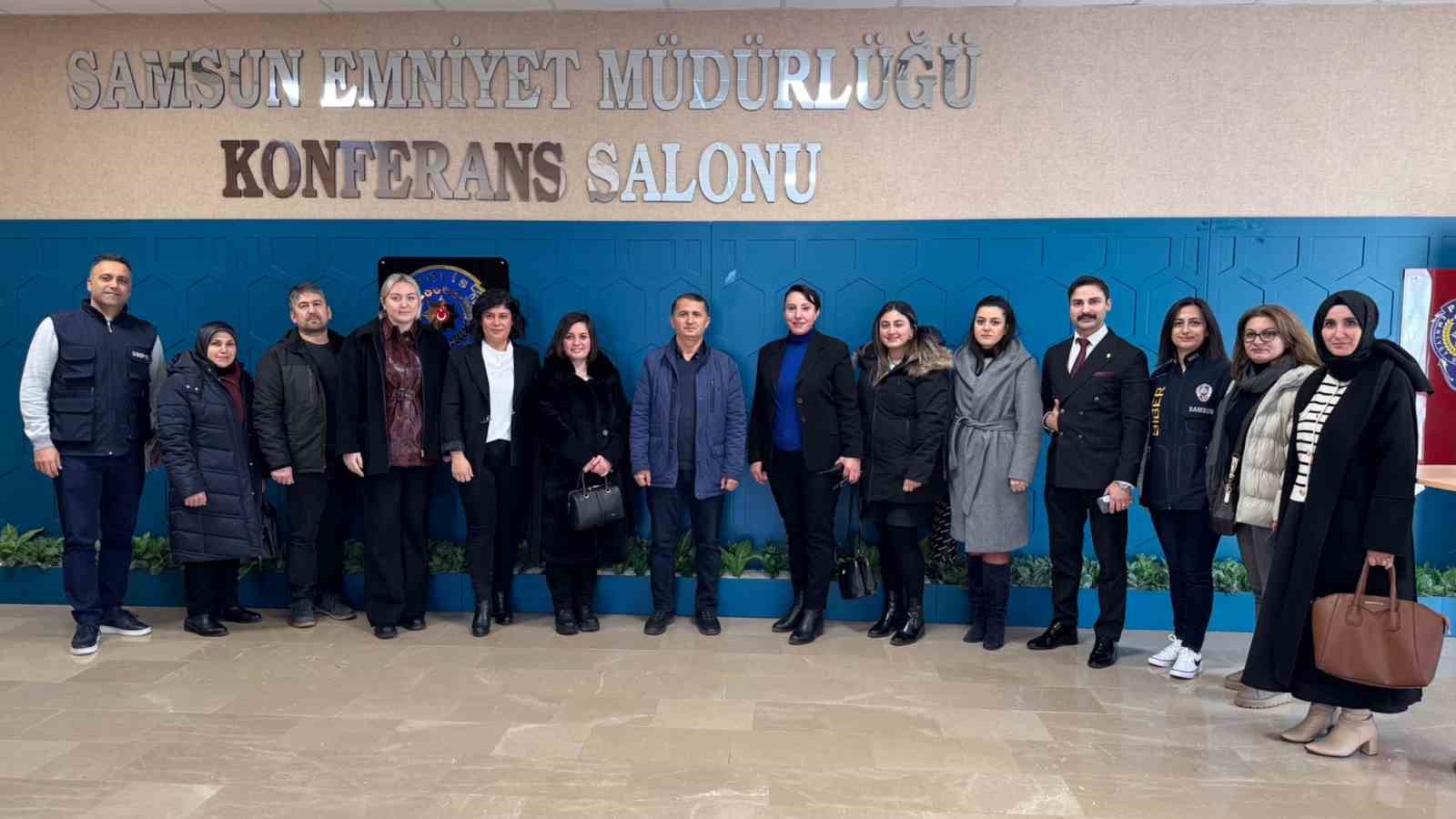 Öğretmenler "çocuk istismarı ve Çocuk Koruma Kanunu" hakkında bilgilendirildi