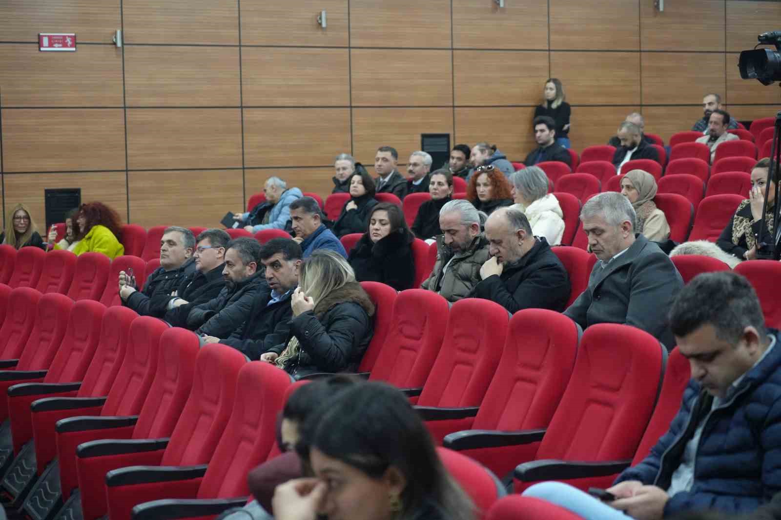 Öğretmenler "çocuk istismarı ve Çocuk Koruma Kanunu" hakkında bilgilendirildi