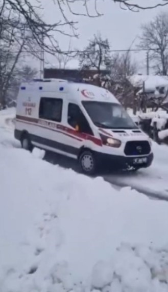 Ekipler hasta vatandaş için seferber oldu