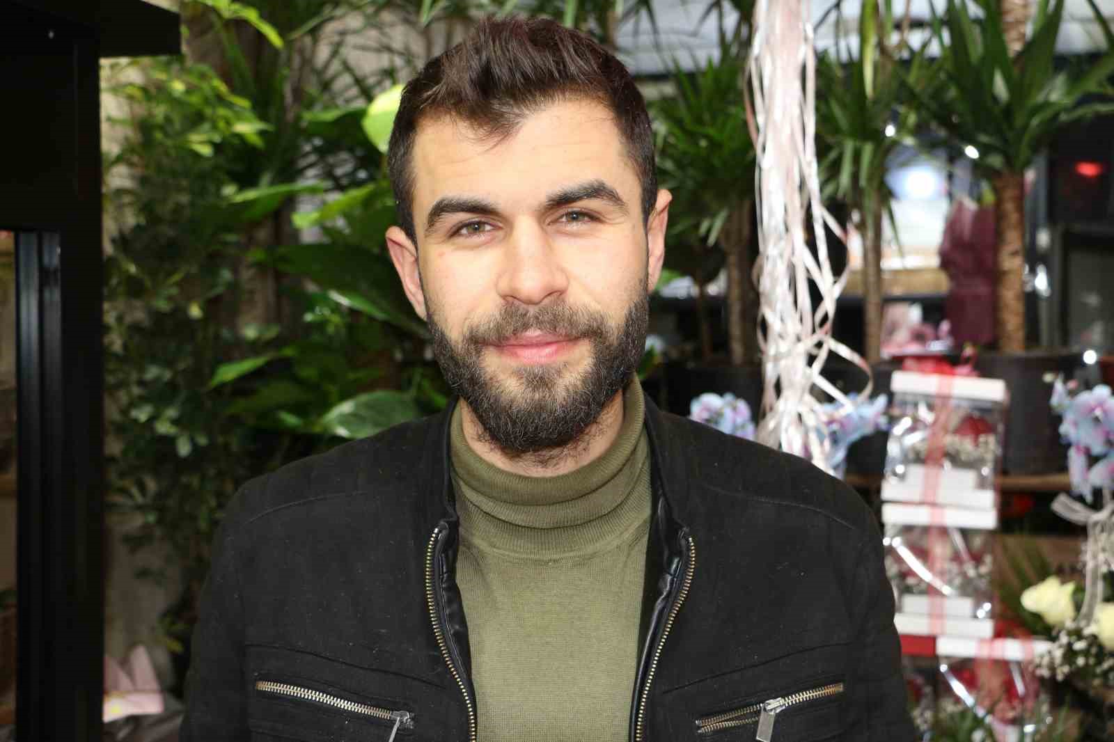 Sevgililer G&uuml;n&uuml;&rsquo;nde &ccedil;i&ccedil;ek&ccedil;ilere rağbet azaldı
