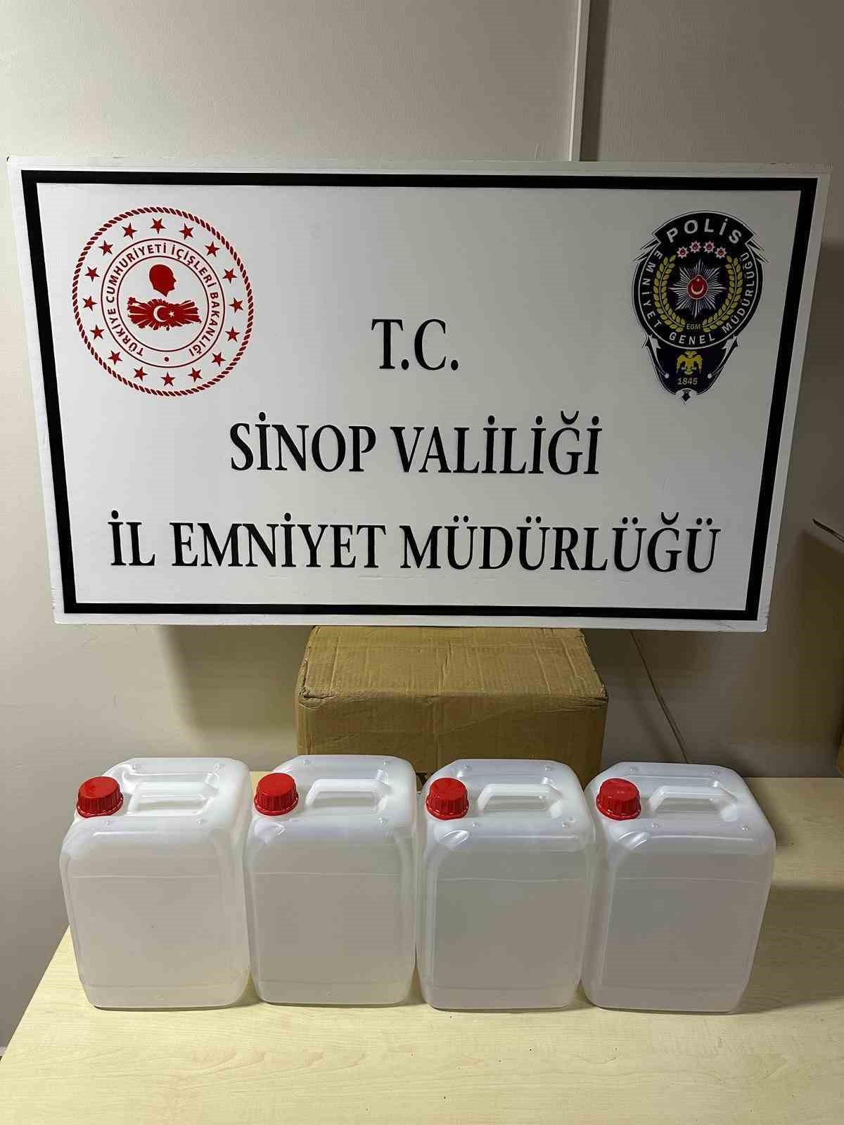 Sinop’ta 20 litre etil alkol ele geçirildi