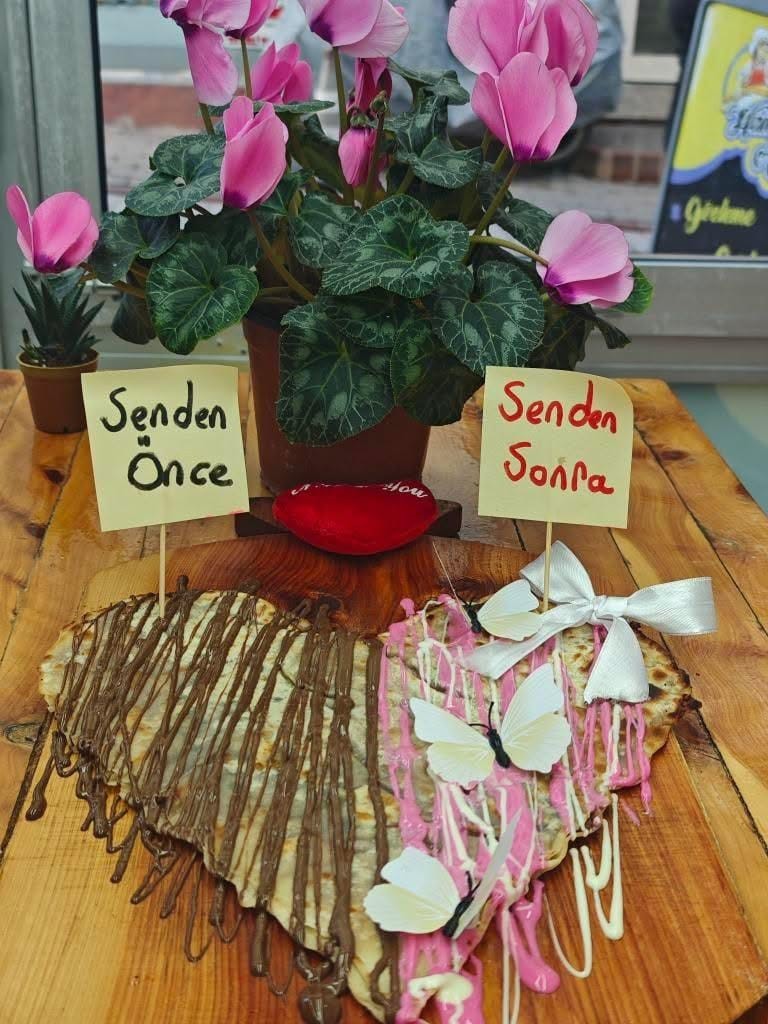 Sevgililer Günü’ne özel gözlemeler