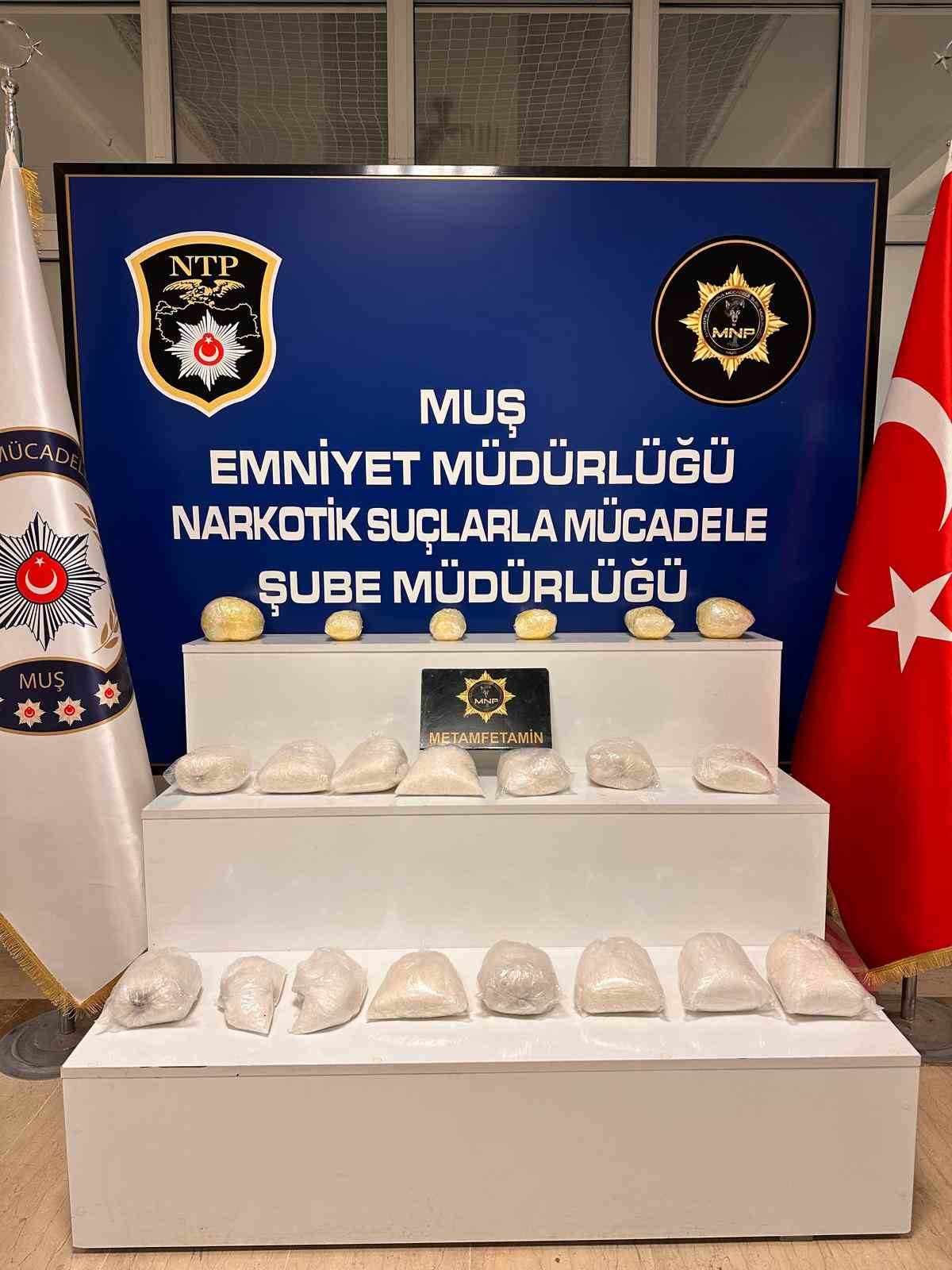 Muş’ta uyuşturucu operasyonu: 17 kilo metamfetamin ele geçirildi