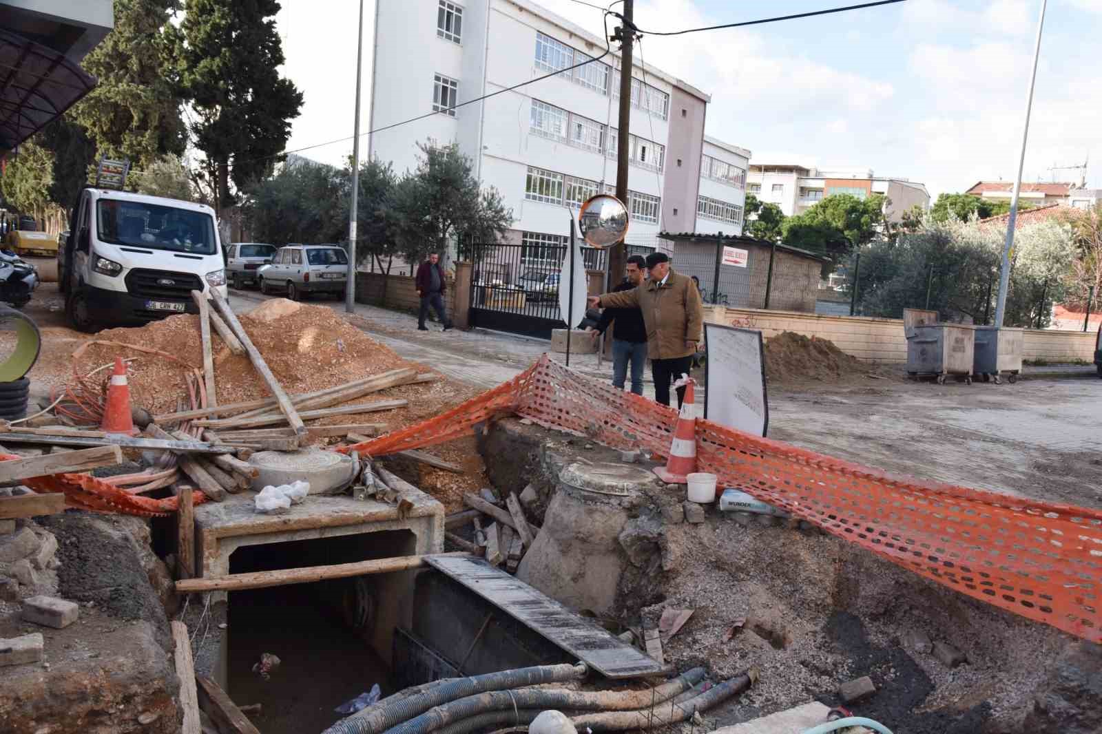 Akhisar&rsquo;da yağmur suyu sorununa &ccedil;&ouml;z&uuml;m
