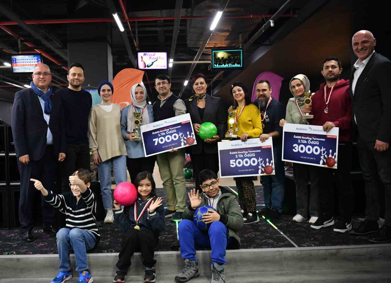 Beylikdüzü 14 Şubat’ta sevgide buluştu