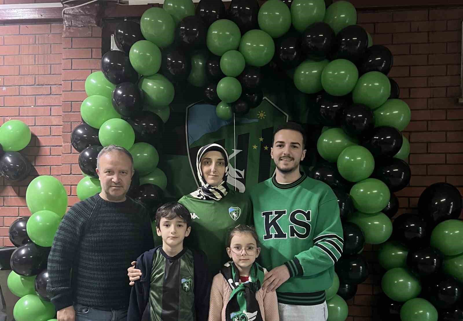 Kocaelispor’da taraftarlar, Sevgililer Günü’nde üyeliğe koştu
