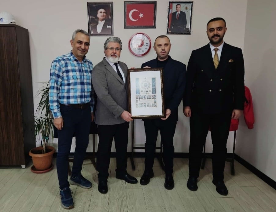 Bakan Danışmanı olan Rektör Yardımcısı İyem’e eski mesai arkadaşlarından ‘Hayırlı olsun’ ziyareti