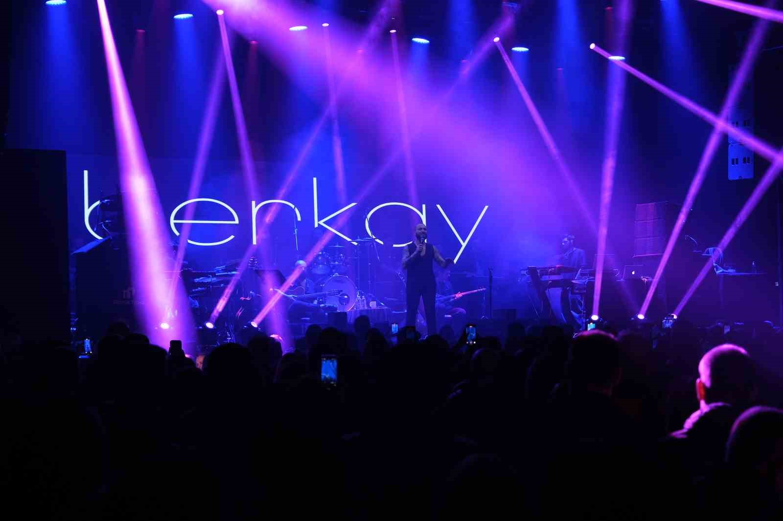 Berkay’dan Sevgililer Gününe özel konser