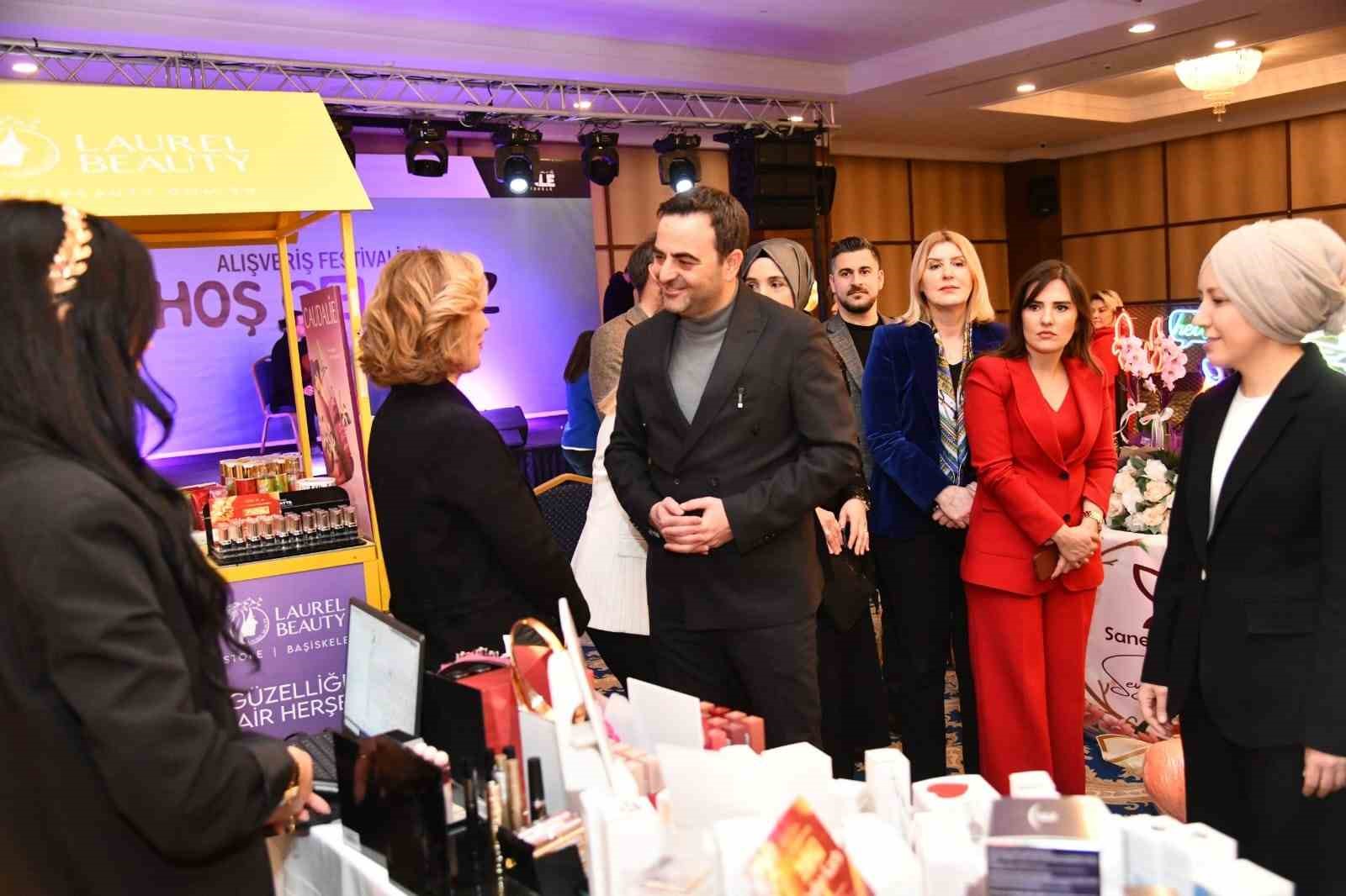 Başiskele’de alışveriş festivali müjdelerle başladı
