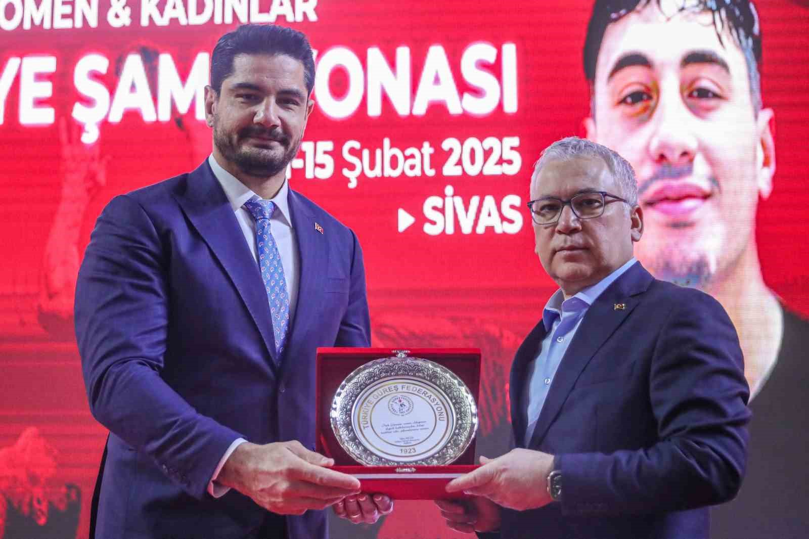 U23 Grekoromen T&uuml;rkiye G&uuml;reş Şampiyonası tamamlandı
