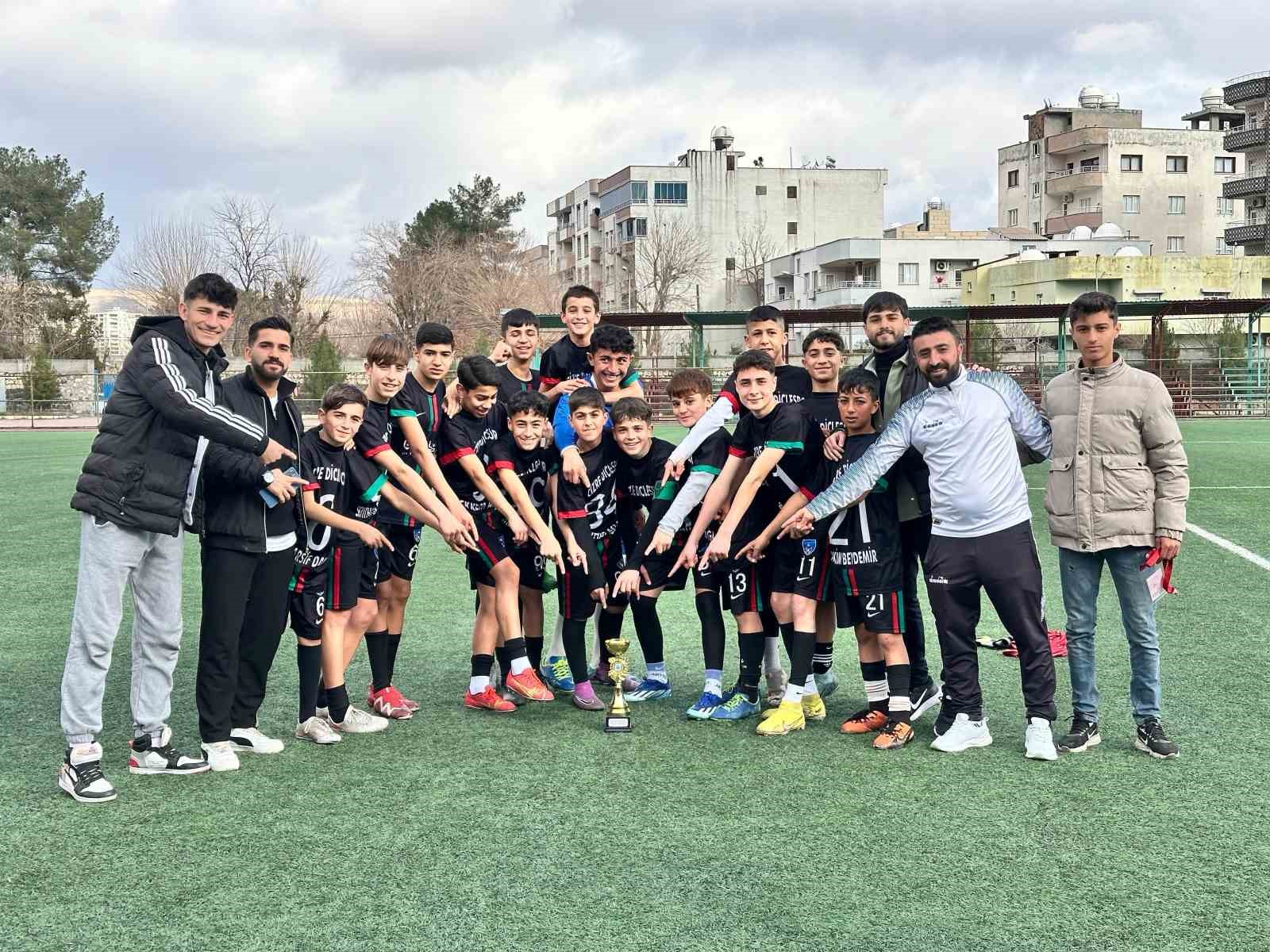 U14 Gelişim Ligi&rsquo;nde Cizre Dicle Spor namağlup şampiyon oldu
